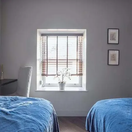 Apartment Snowy Temple Toulouse